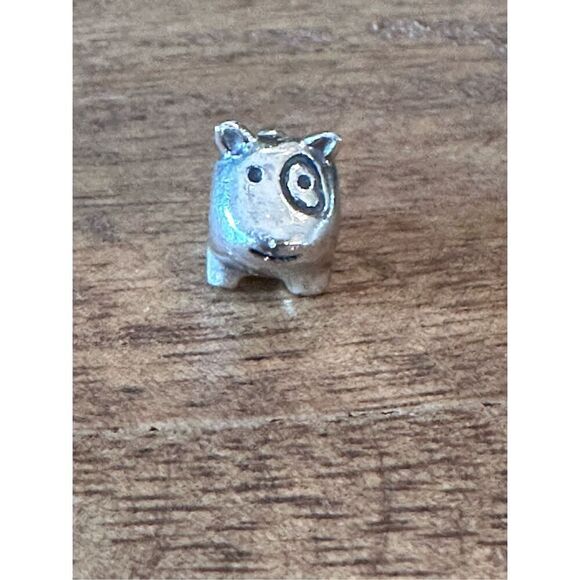 Authentic Pandora Spot the Dog charm - Picture 1 of 6